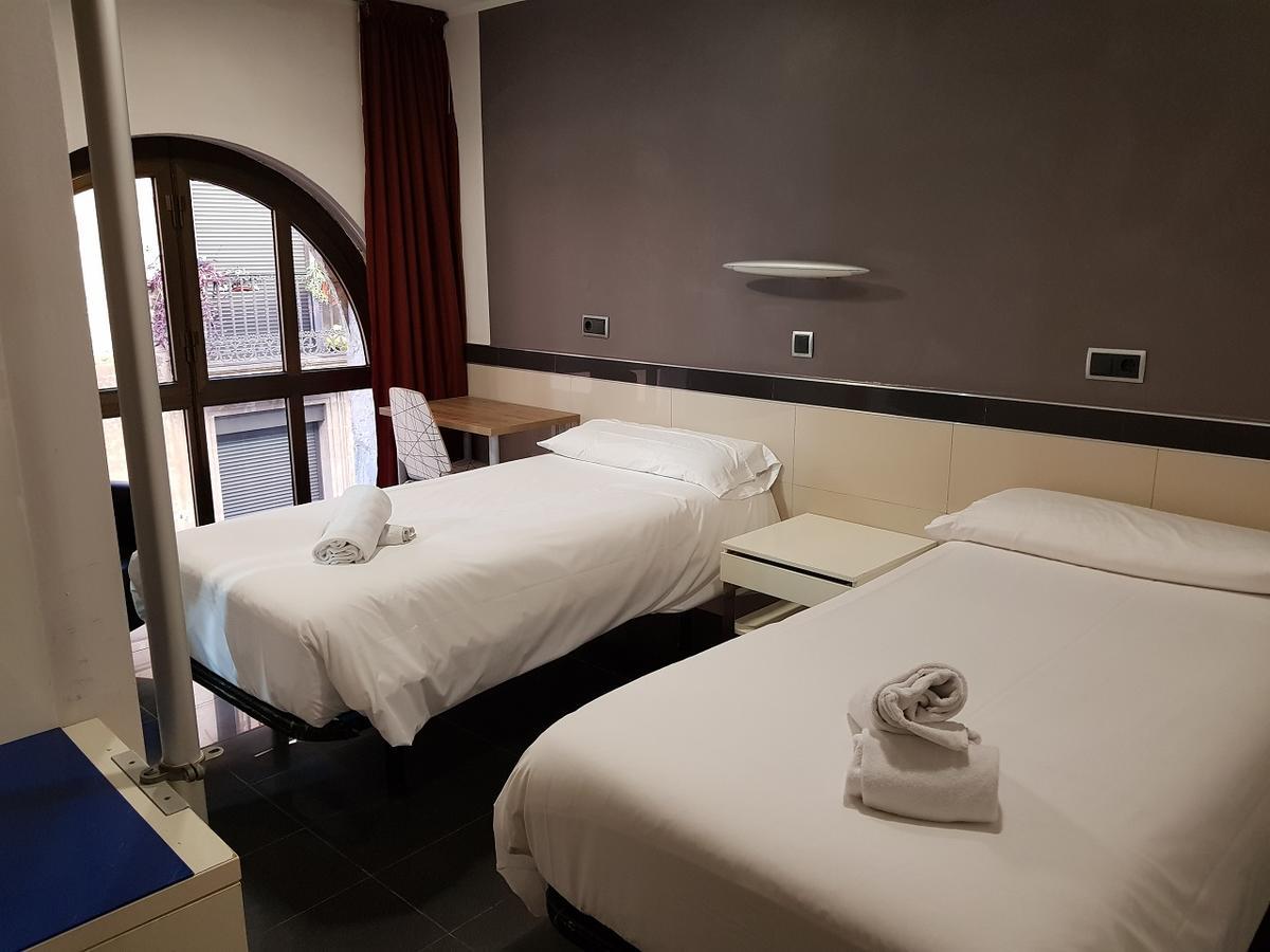 Hostal Levante Barcelona Zewnętrze zdjęcie